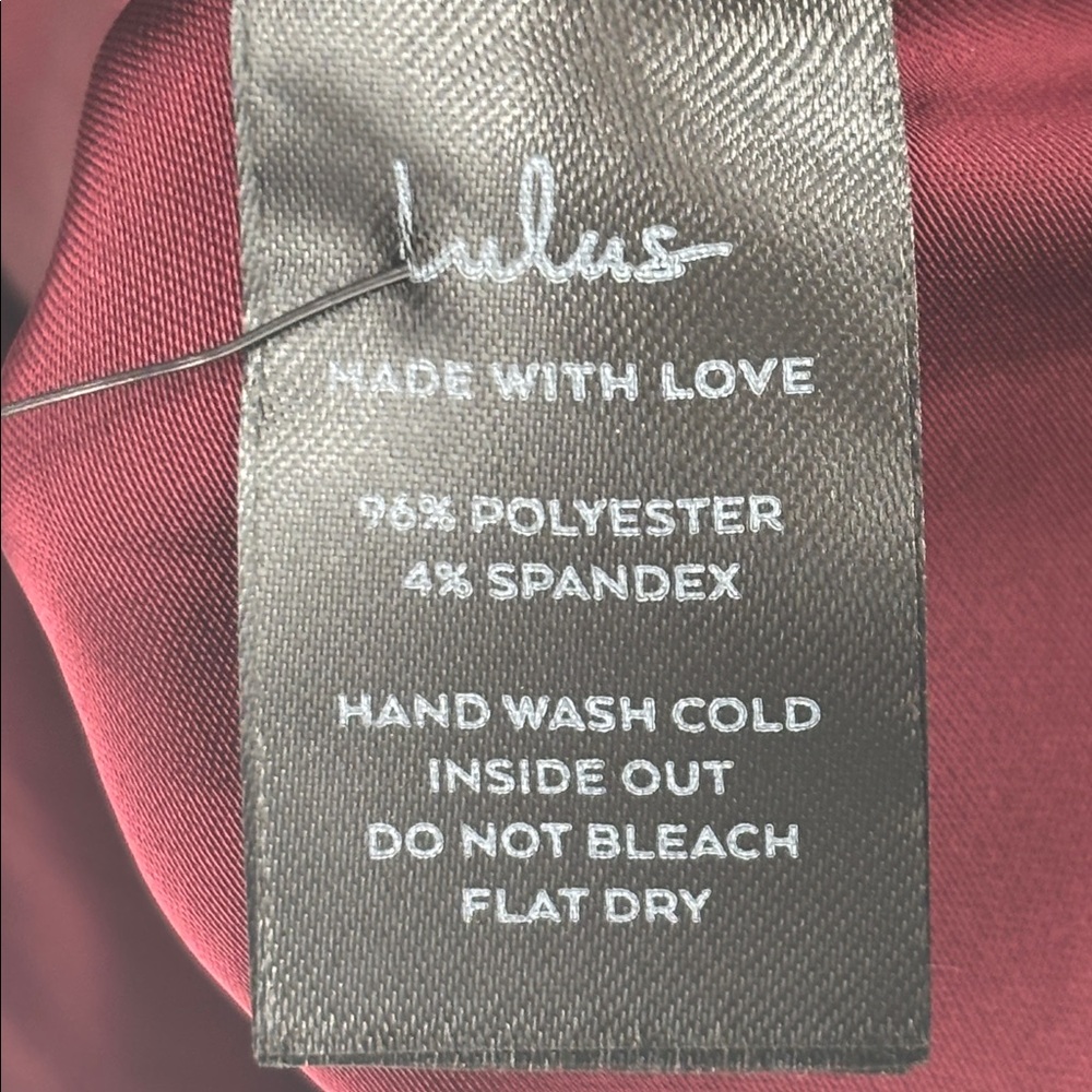 Lulus Classic Elegance Wine Satin Mock neck keyhole back Maxi Dress size XL NWT - Picture 11 of 13